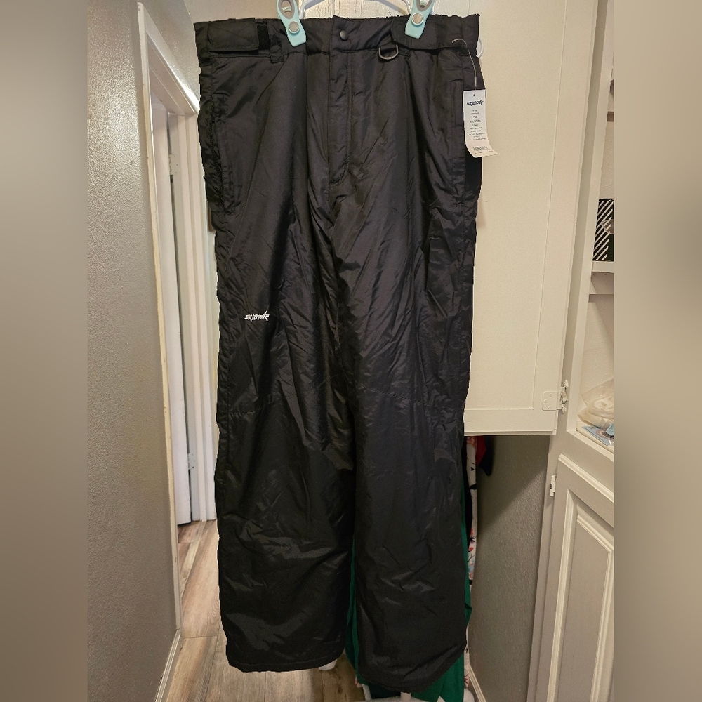 NWT SkiGear Black Snow Pants